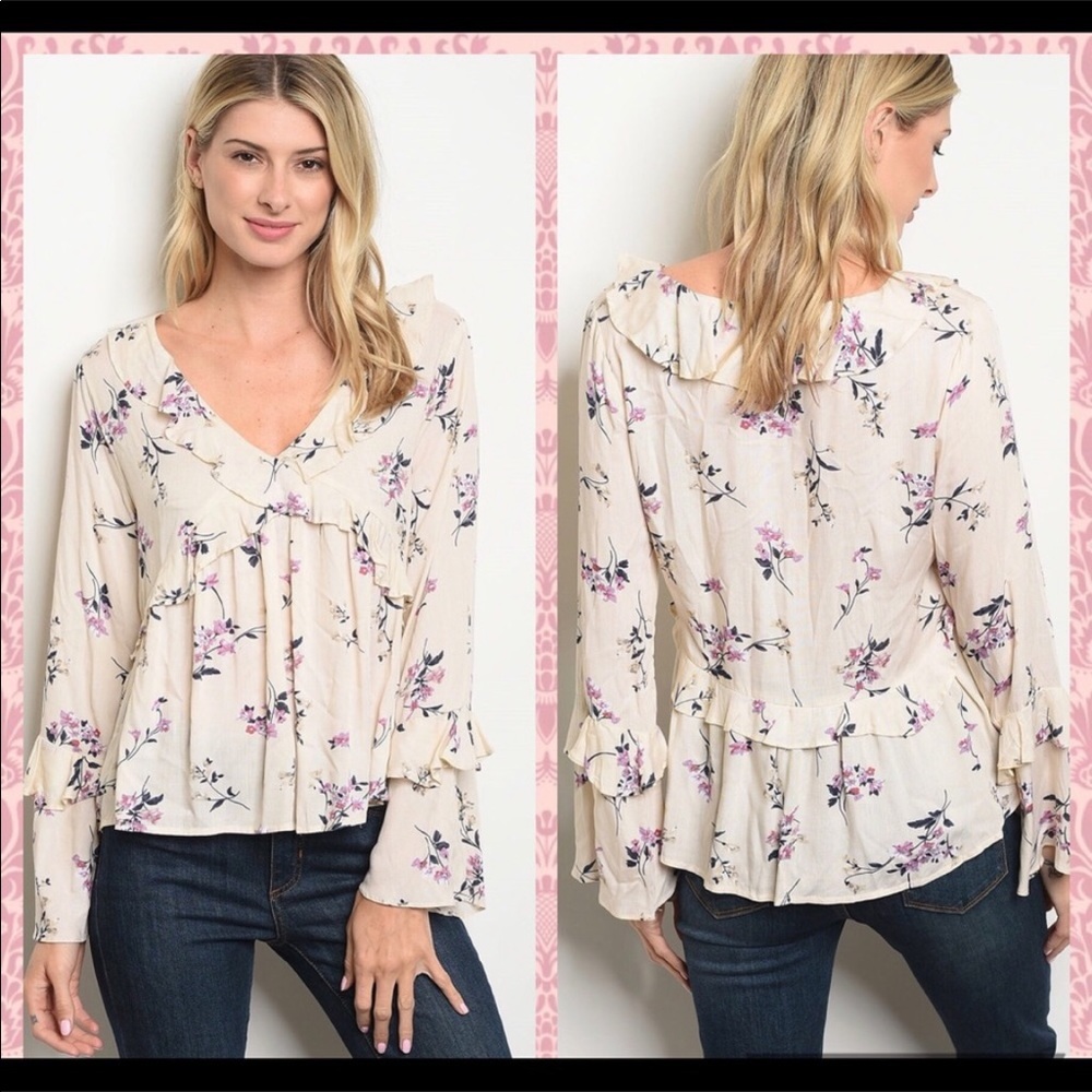✨Lovely Cream Blouse✨